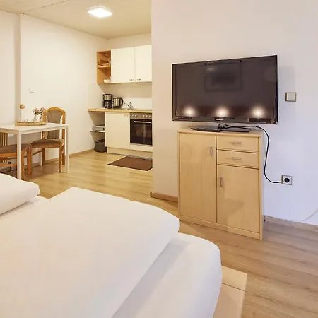 Gaestehaus Kulmer Apartament